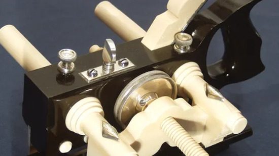 Who Invented The Screw Arm Plow Plane?